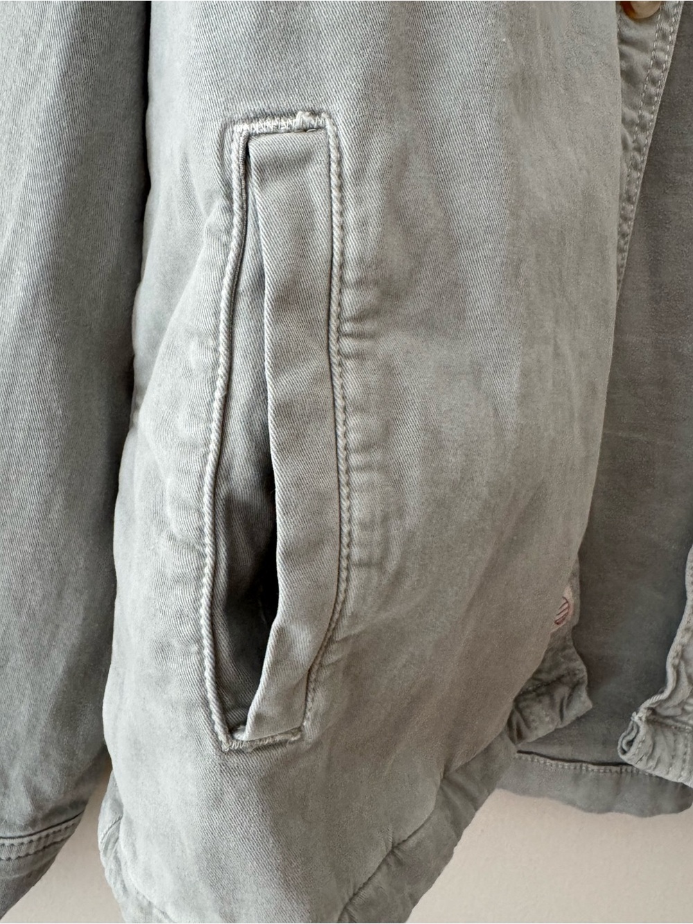MARINE LAYER Oversized Shacket in Slate M - Picture 9 of 10